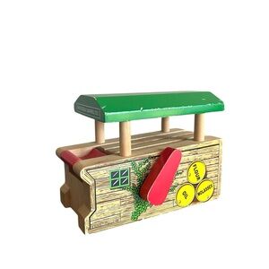 Thomas & Friends Wooden Railway Arlesdale Barrel Loader LC99322 Vintage 2001